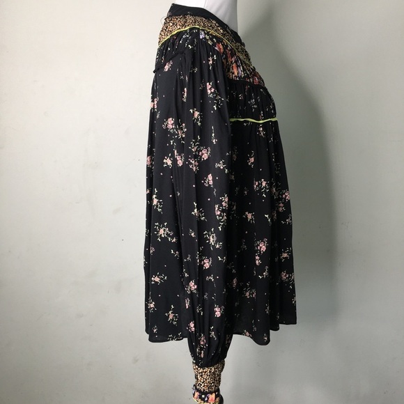 Free People Floral Boho Long Sleeve Blouse Size Medium - Picture 13 of 13